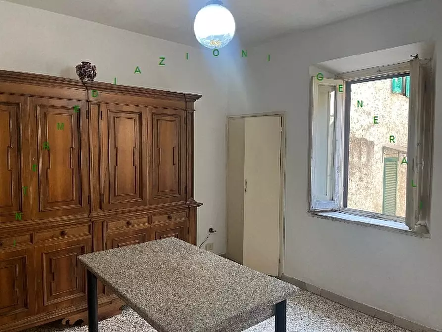 Immagine 1 di Appartamento in vendita  a Vicchio