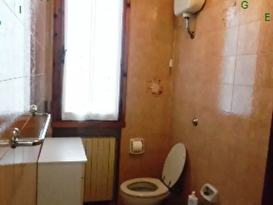 Immagine 8 di Appartamento in vendita  a Borgo San Lorenzo