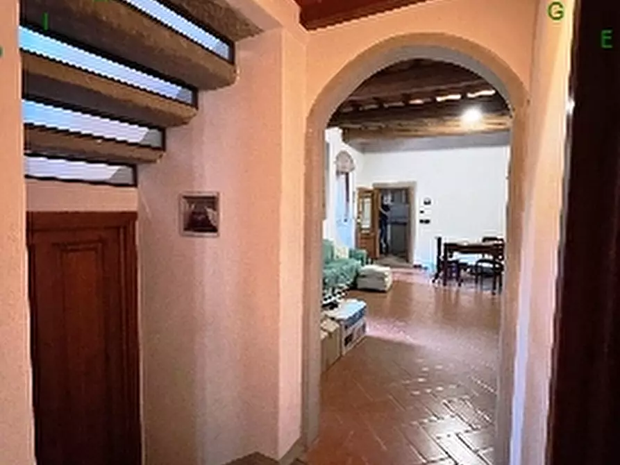 Immagine 11 di Appartamento in vendita  a Scarperia E San Piero