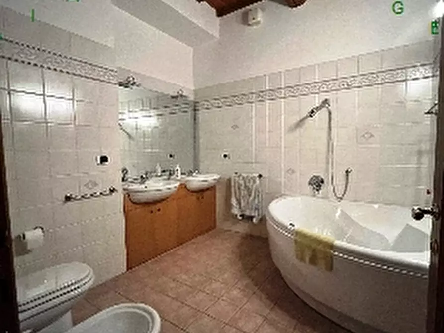 Immagine 12 di Appartamento in vendita  a Scarperia E San Piero