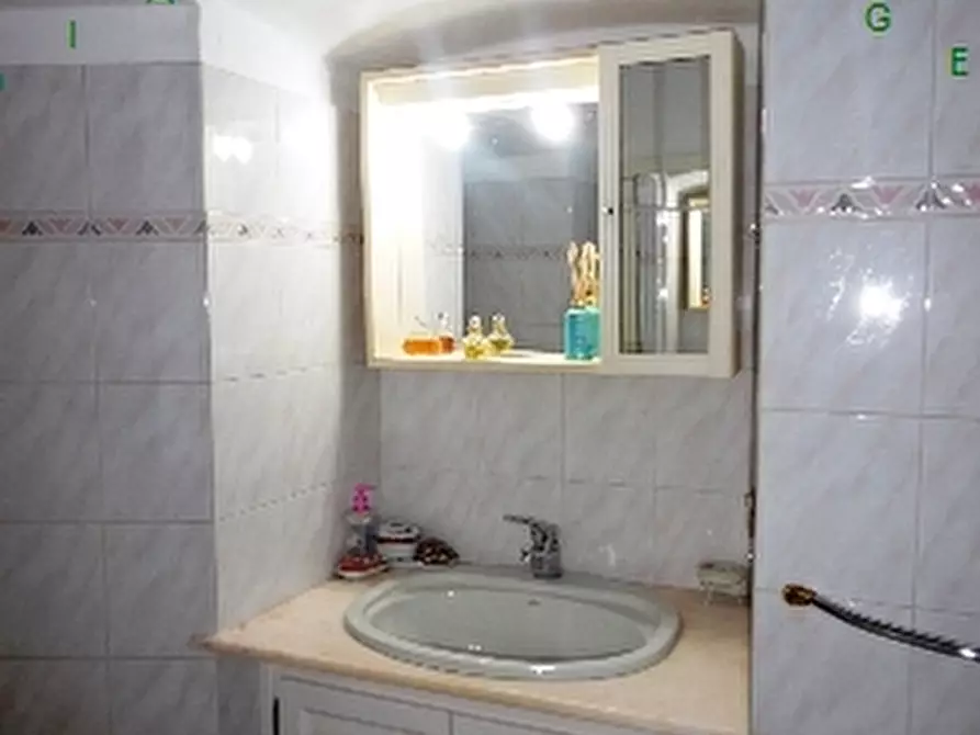 Immagine 9 di Appartamento in vendita  a Borgo San Lorenzo