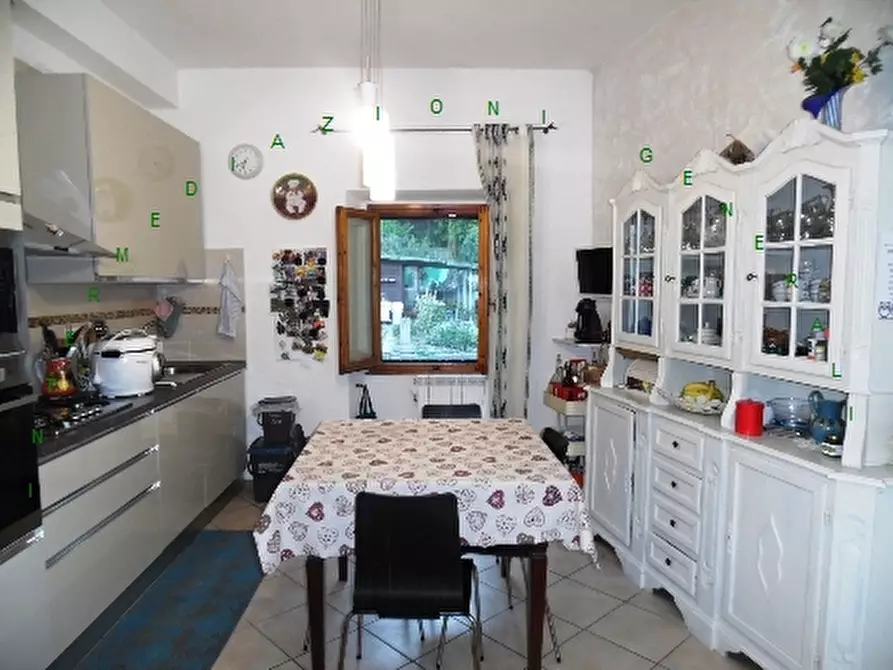 Immagine 5 di Appartamento in vendita  a Scarperia E San Piero