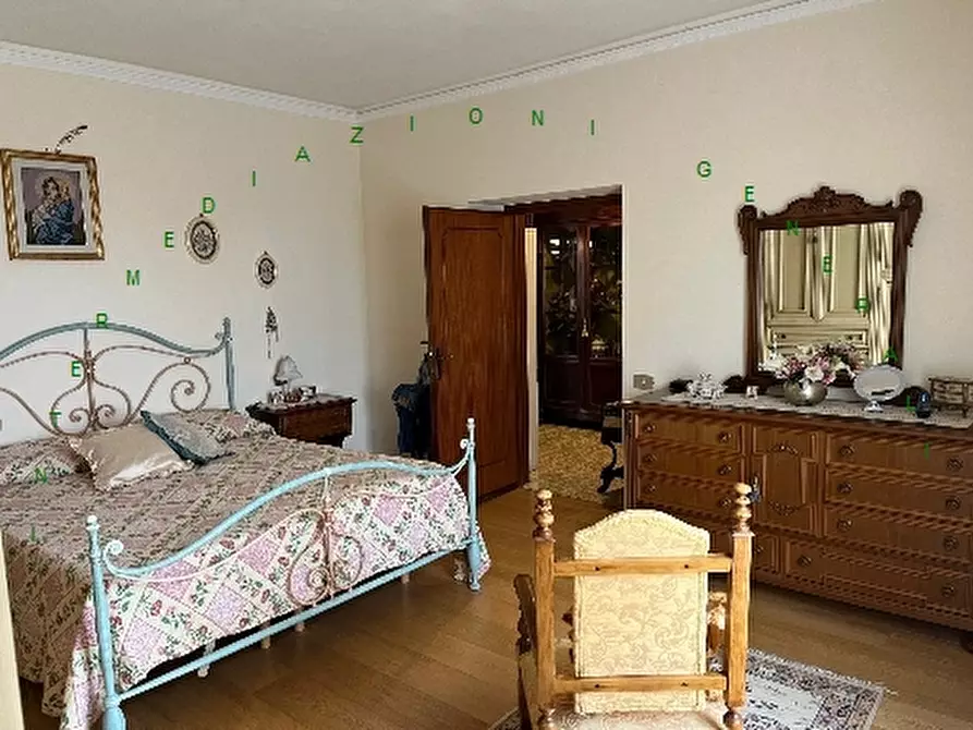 Immagine 11 di Appartamento in vendita  a Scarperia E San Piero