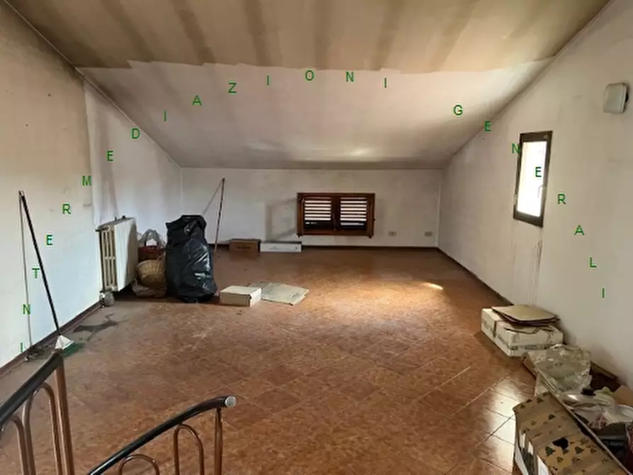 Immagine 10 di Appartamento in vendita  a Barberino Di Mugello