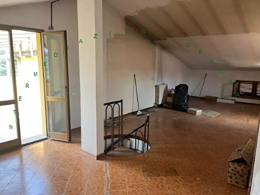 Immagine 11 di Appartamento in vendita  a Barberino Di Mugello