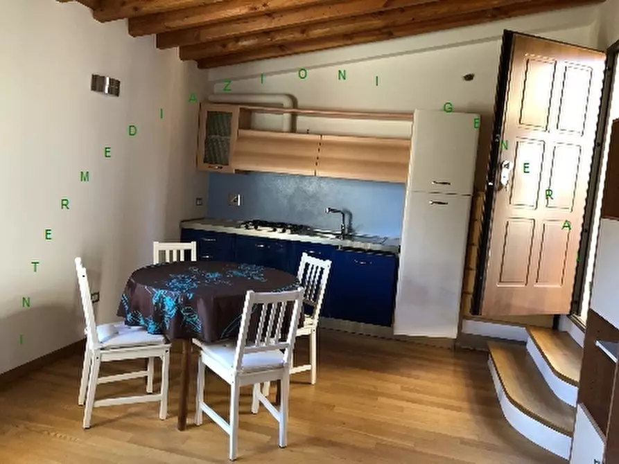 Immagine 1 di Villa in affitto  a Borgo San Lorenzo