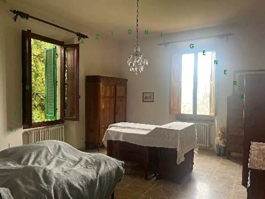 Immagine 18 di Villa in vendita  a Vicchio