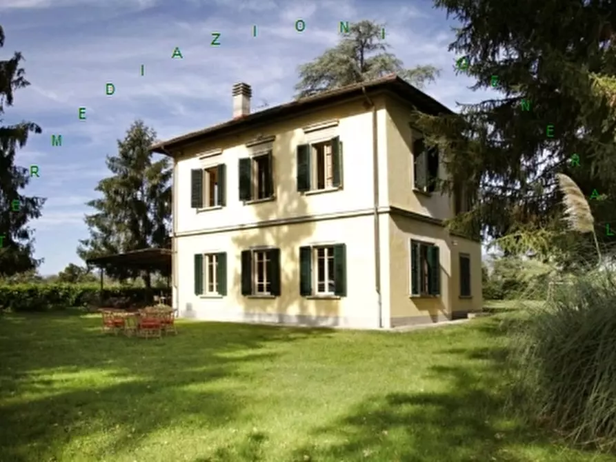 Immagine 2 di Villa in vendita  a Borgo San Lorenzo