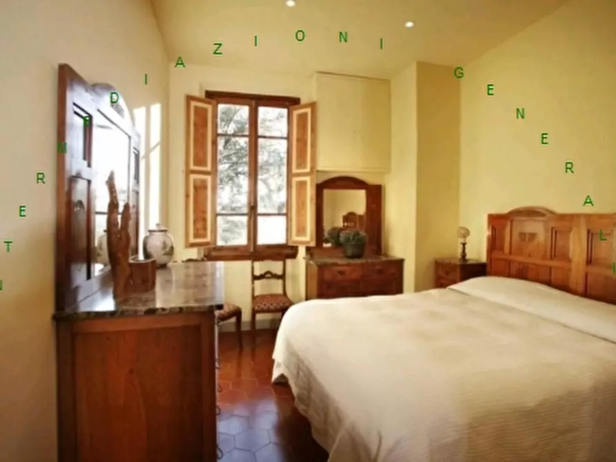 Immagine 6 di Villa in vendita  a Borgo San Lorenzo