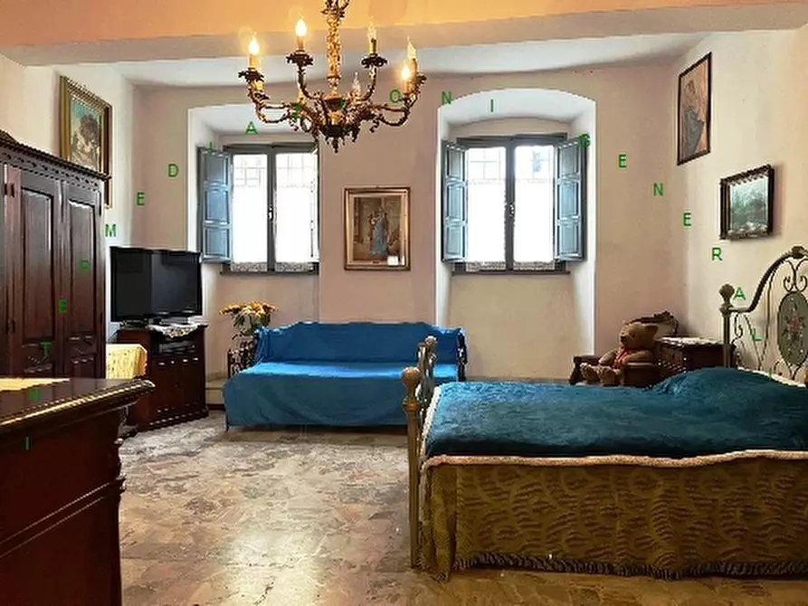 Immagine 11 di Villa in vendita  a Scarperia E San Piero