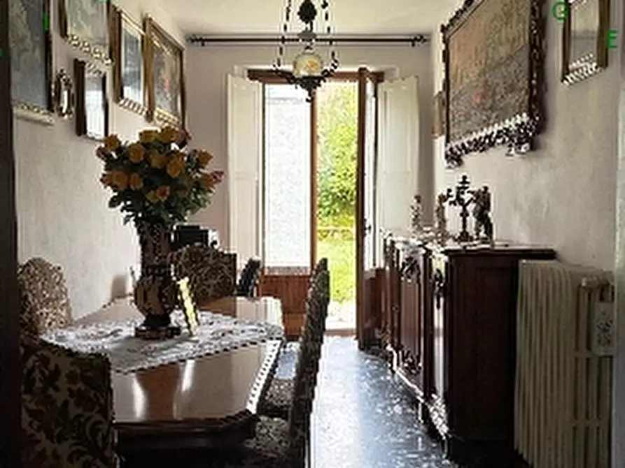 Immagine 13 di Villa in vendita  a Scarperia E San Piero