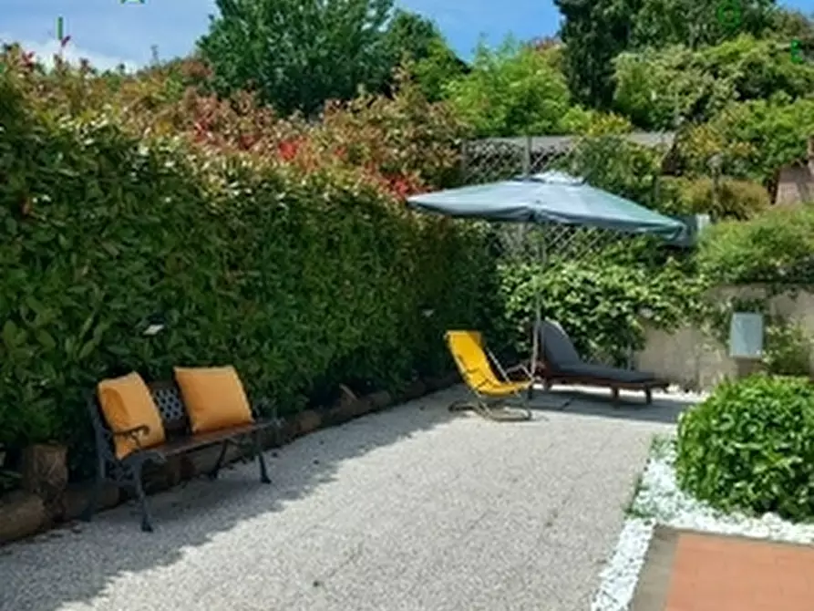 Immagine 1 di Villa in vendita  a Barberino Di Mugello