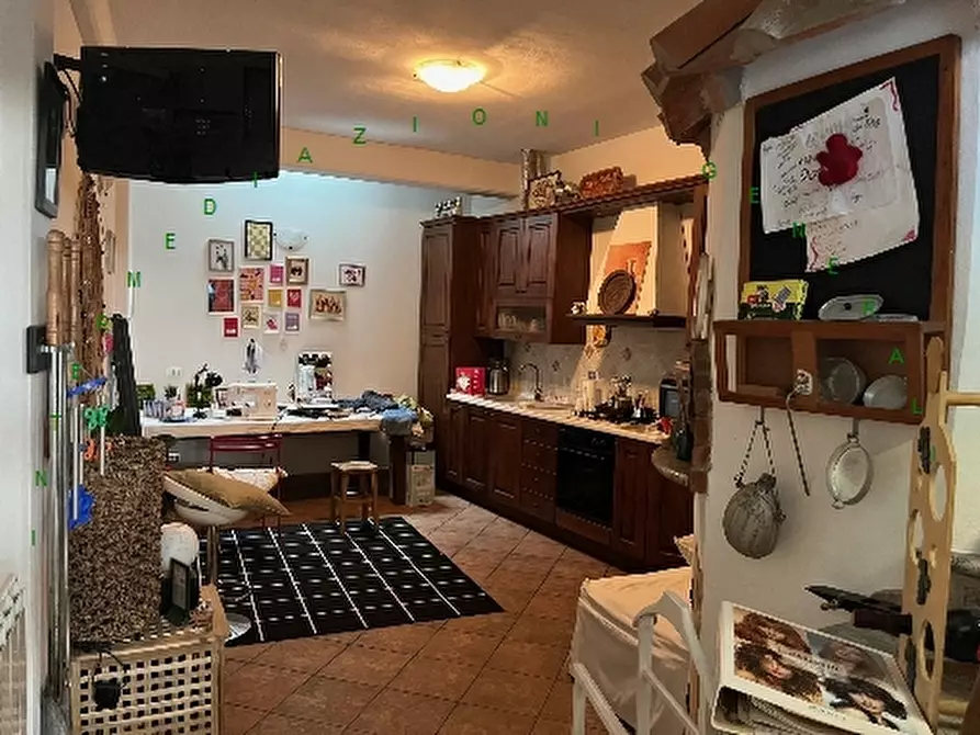 Immagine 8 di Villa in vendita  a Dicomano