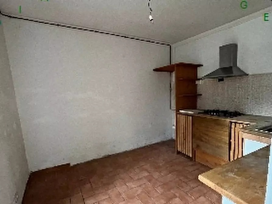 Immagine 4 di Villa in vendita  a Vicchio