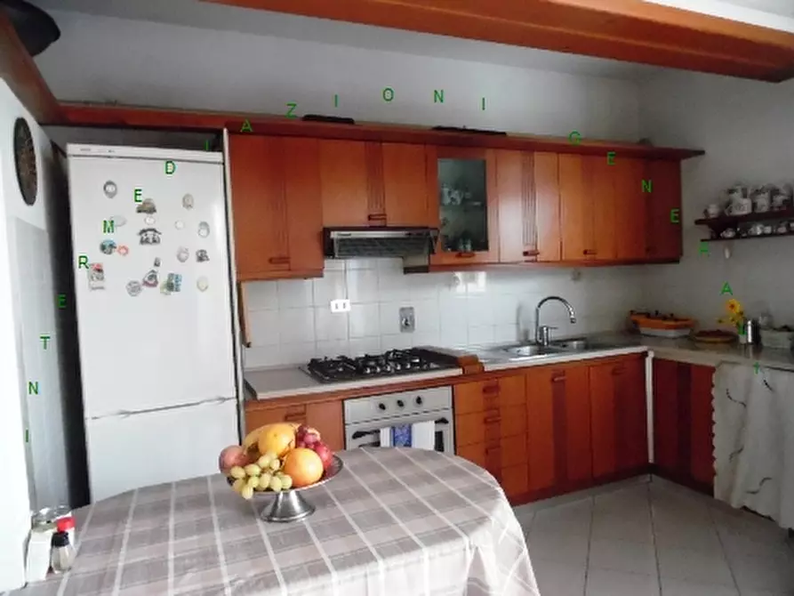 Immagine 4 di Villa in vendita  a Borgo San Lorenzo