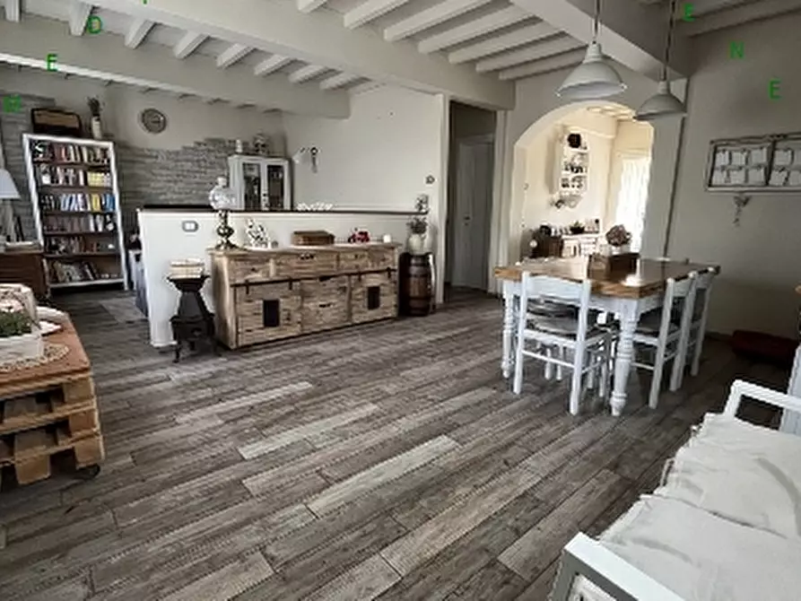 Immagine 1 di Villa in vendita  a Barberino Di Mugello