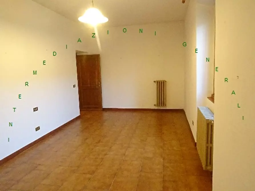 Immagine 11 di Villa in vendita  a Barberino Di Mugello