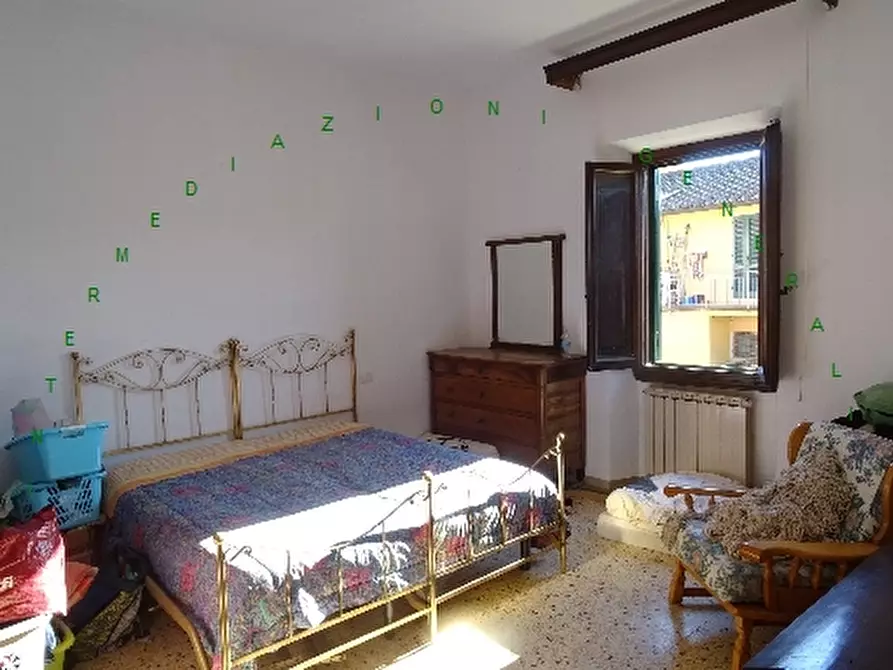 Immagine 4 di Villa in vendita  a Barberino Di Mugello