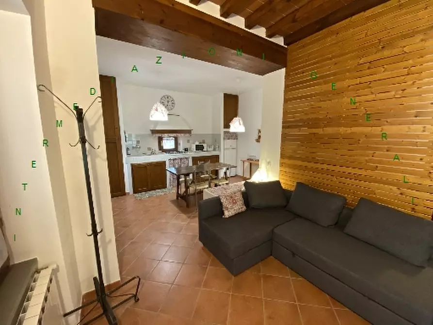 Immagine 3 di Villa in vendita  a Barberino Di Mugello