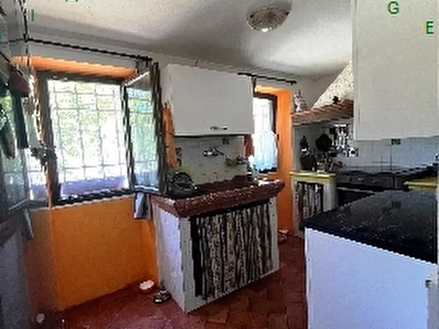 Immagine 7 di Villa in vendita  a Scarperia E San Piero
