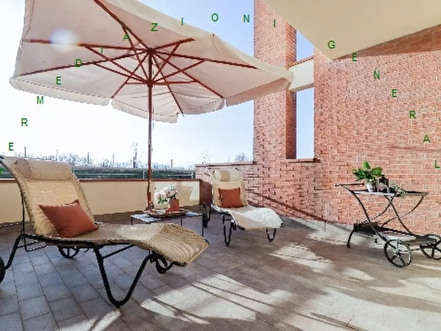 Immagine 6 di Villa in vendita  a Borgo San Lorenzo