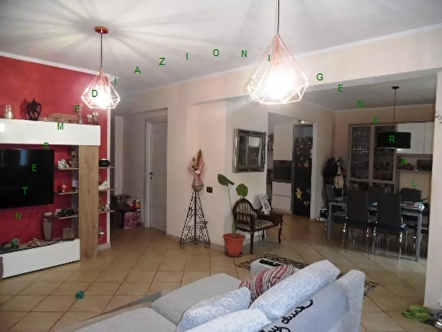 Immagine 1 di Villa in vendita  a Borgo San Lorenzo