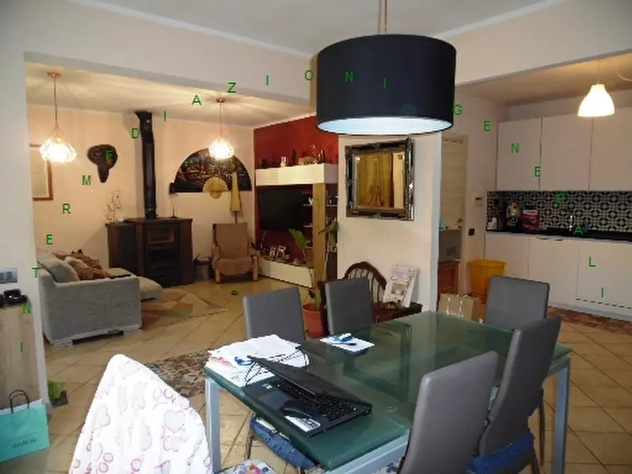 Immagine 3 di Villa in vendita  a Borgo San Lorenzo