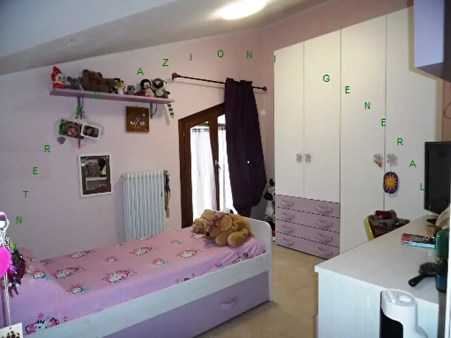 Immagine 9 di Villa in vendita  a Borgo San Lorenzo