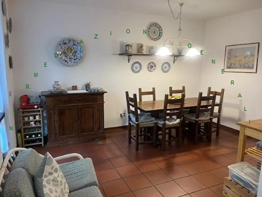 Immagine 2 di Villa in vendita  a Barberino Di Mugello