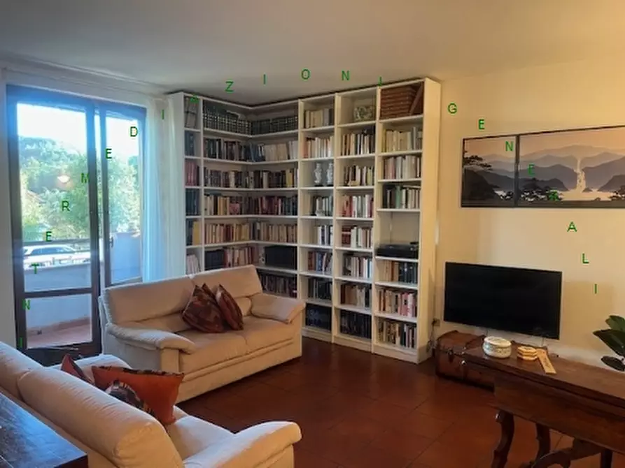 Immagine 5 di Villa in vendita  a Barberino Di Mugello