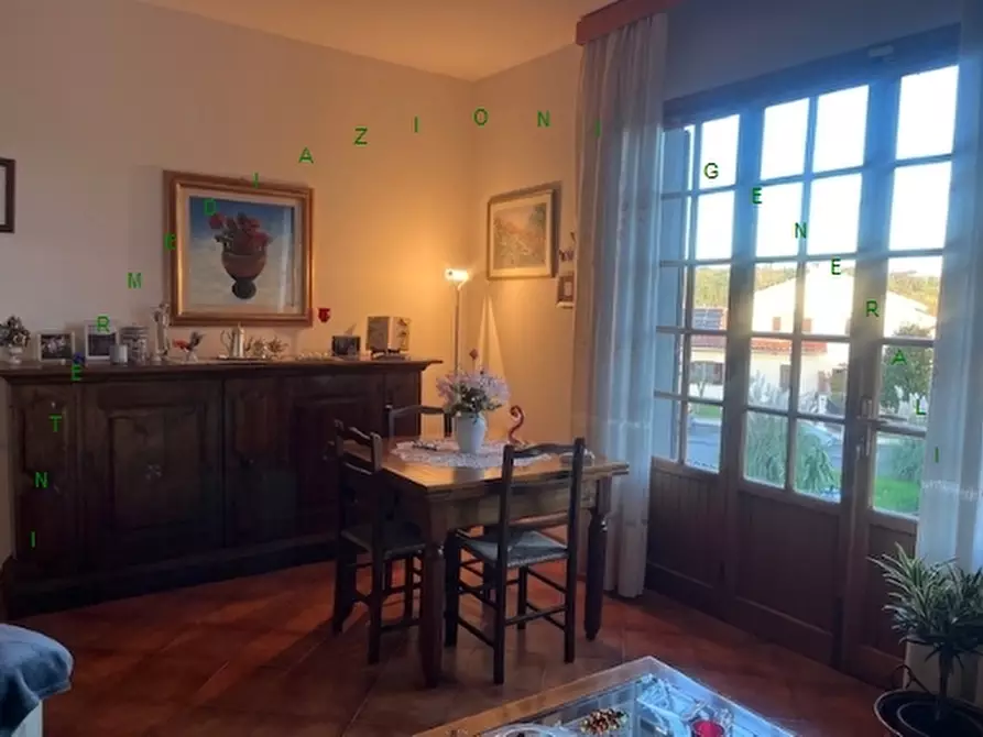 Immagine 2 di Villa in vendita  a Barberino Di Mugello