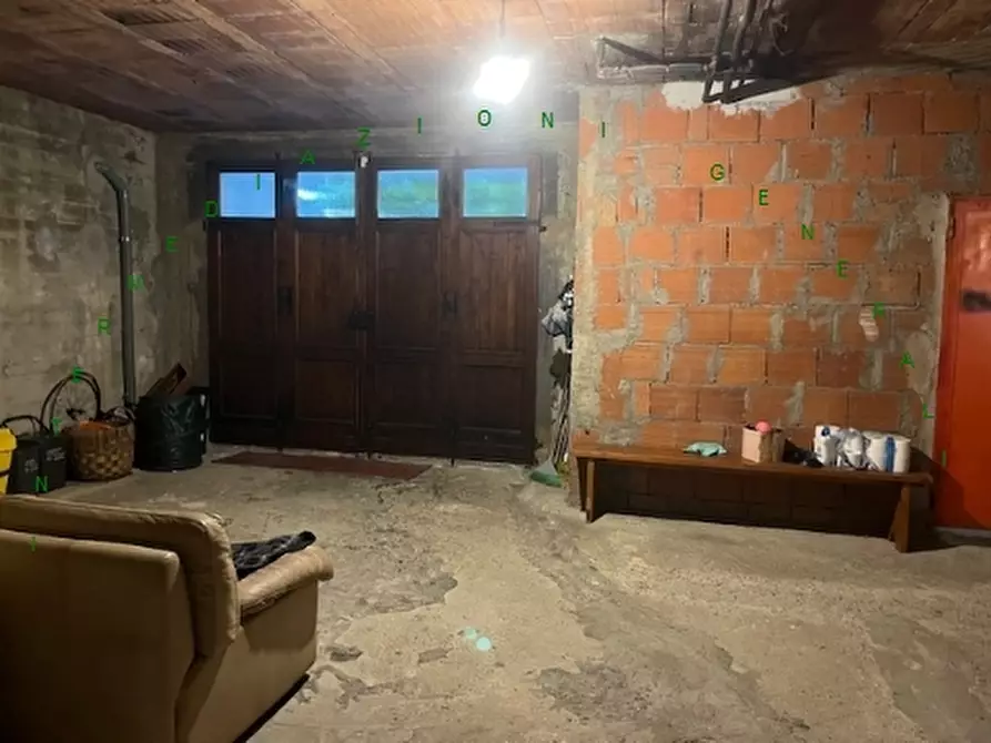 Immagine 13 di Villa in vendita  a Barberino Di Mugello