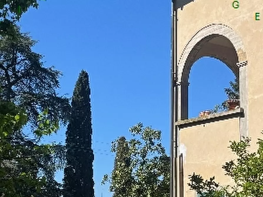 Immagine 11 di Villa in vendita  a Scarperia E San Piero
