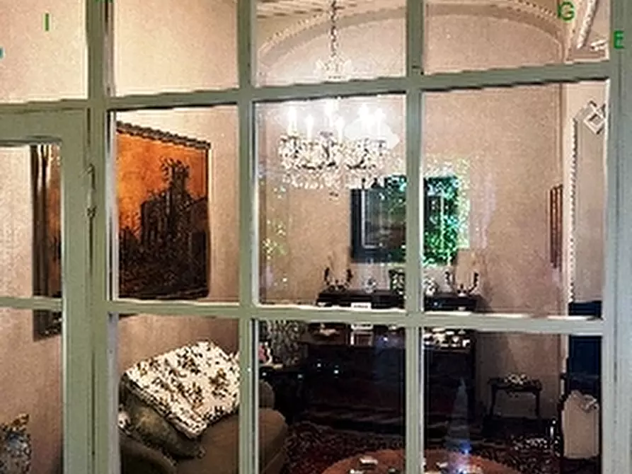 Immagine 20 di Villa in vendita  a Scarperia E San Piero
