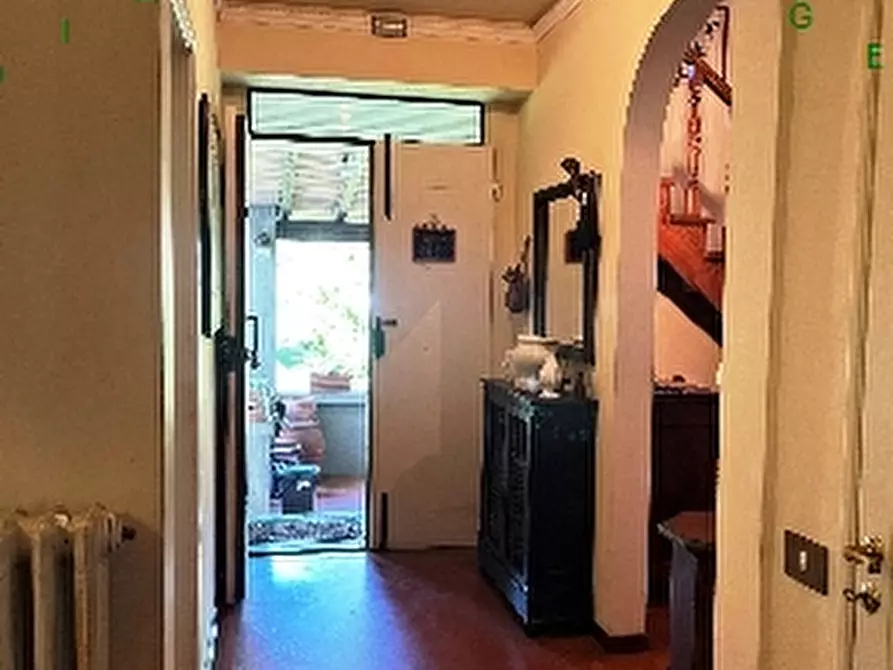 Immagine 30 di Villa in vendita  a Scarperia E San Piero