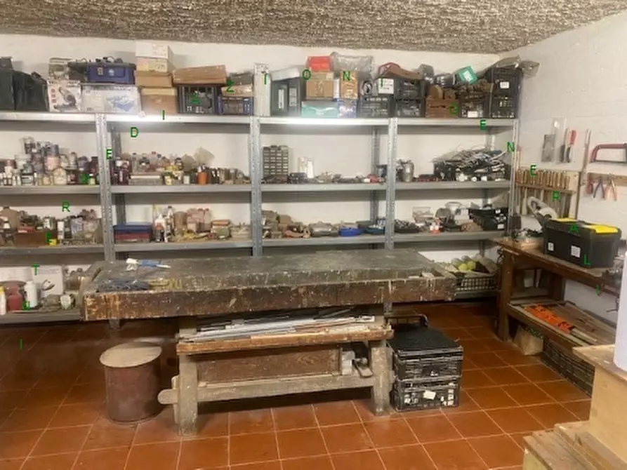 Immagine 10 di Villa in vendita  a Barberino Di Mugello