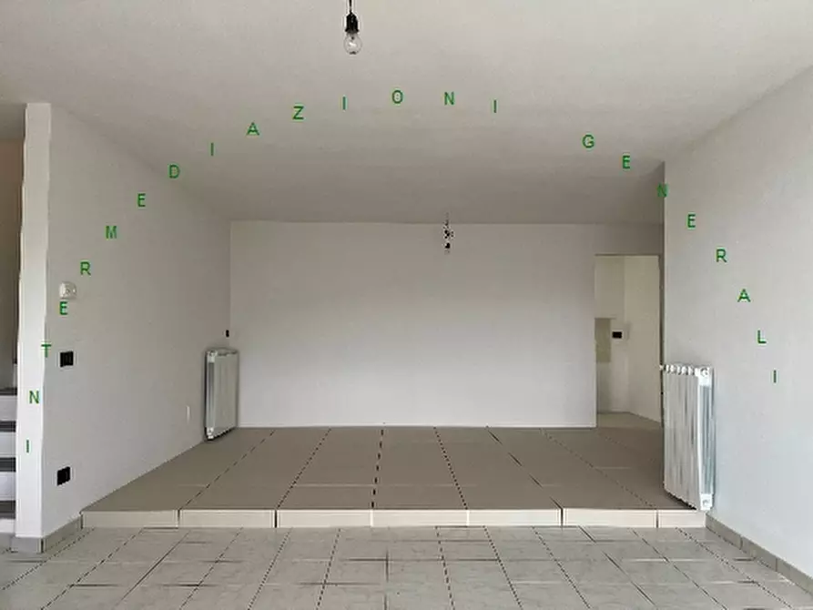 Immagine 12 di Villa in vendita  a Scarperia E San Piero