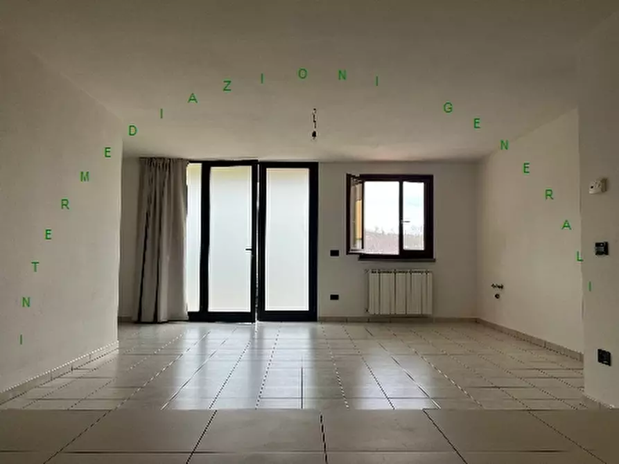 Immagine 13 di Villa in vendita  a Scarperia E San Piero