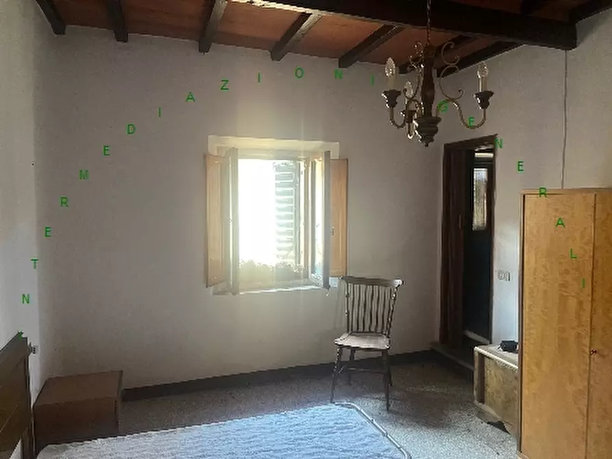 Immagine 3 di Villa in vendita  a Vicchio