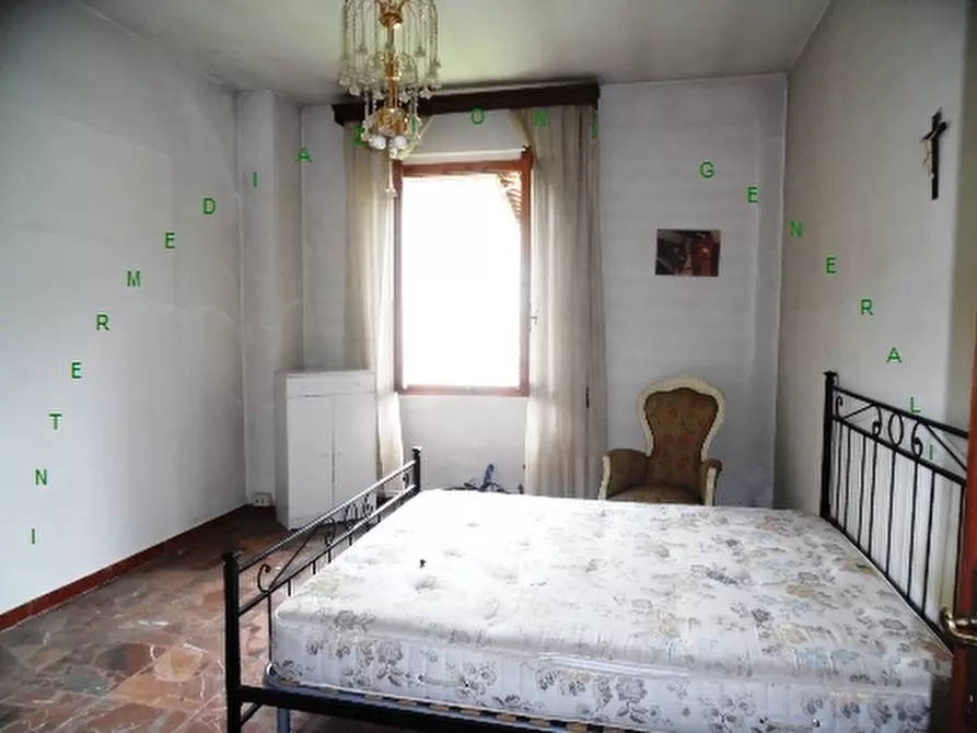 Immagine 6 di Villa in vendita  a Borgo San Lorenzo