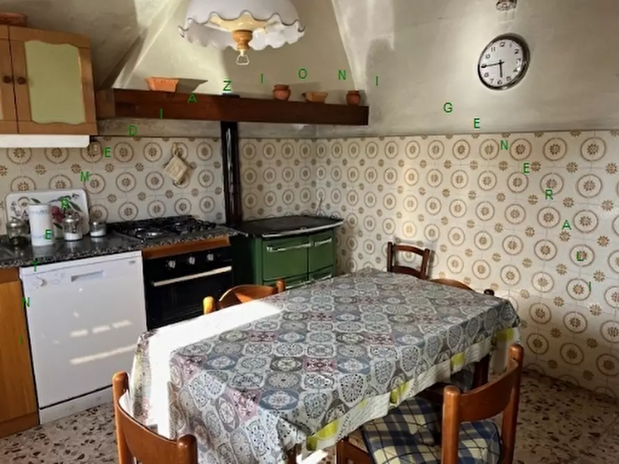 Immagine 4 di Villa in vendita  a Barberino Di Mugello