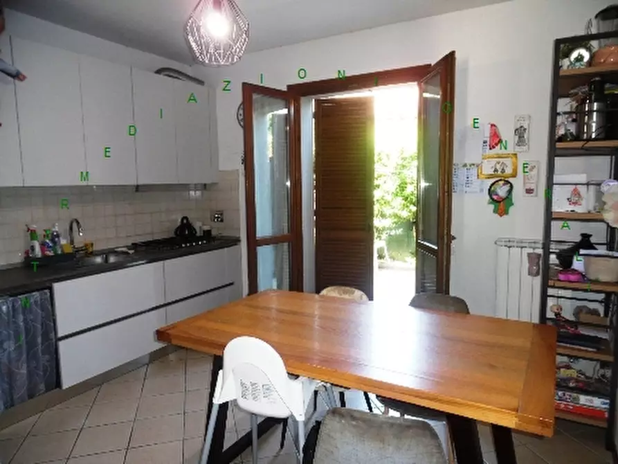 Immagine 3 di Villa in vendita  a Borgo San Lorenzo