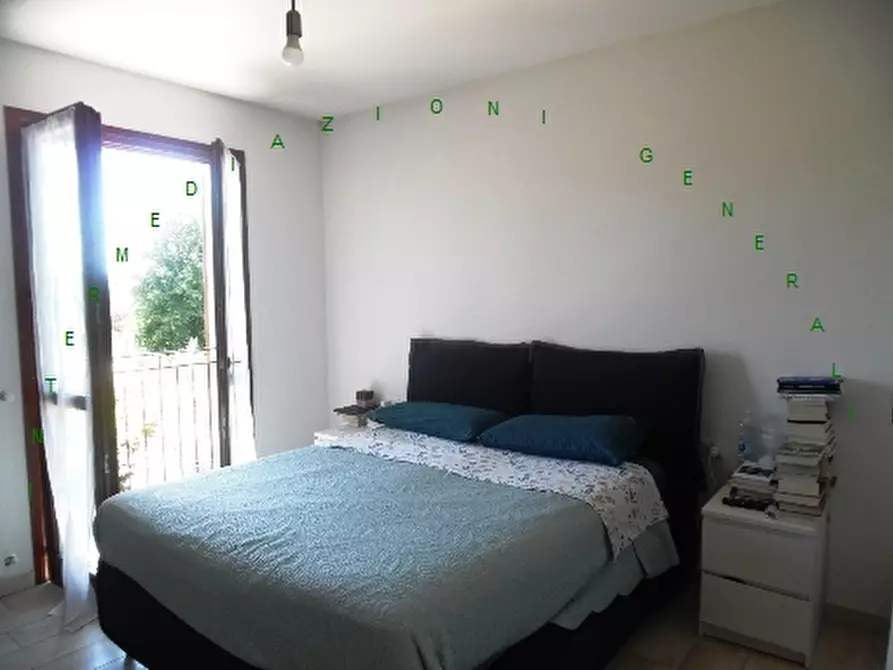 Immagine 5 di Villa in vendita  a Borgo San Lorenzo