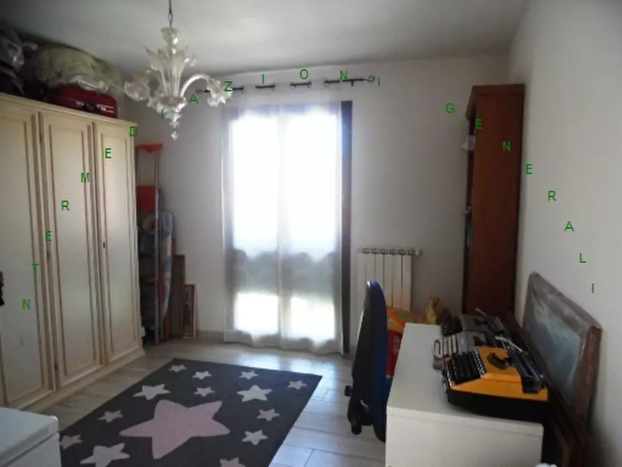 Immagine 5 di Villa in vendita  a Borgo San Lorenzo