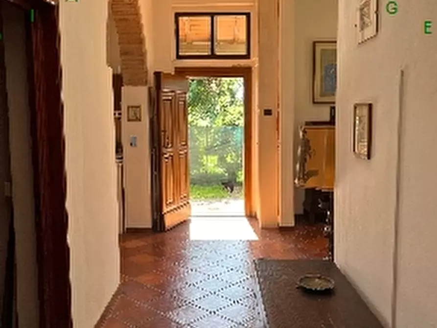 Immagine 11 di Villa in vendita  a Scarperia E San Piero