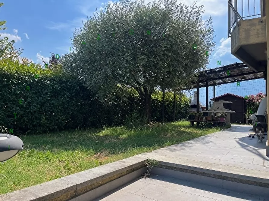 Immagine 1 di Villa in vendita  a Scarperia E San Piero