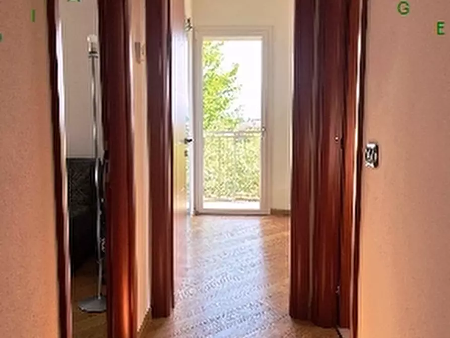 Immagine 11 di Villa in vendita  a Scarperia E San Piero