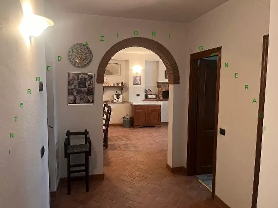 Immagine 7 di Villa in vendita  a Borgo San Lorenzo