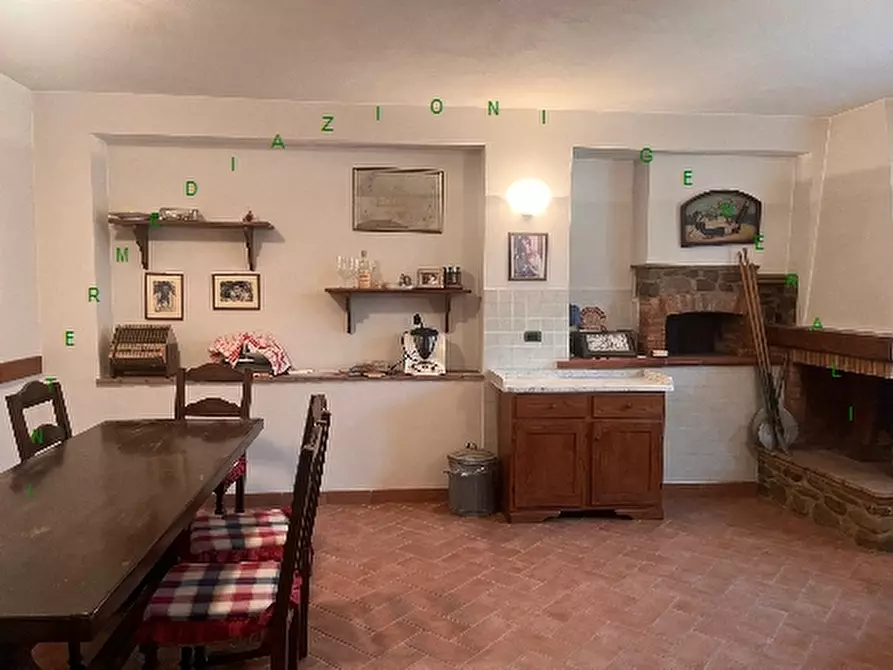 Immagine 8 di Villa in vendita  a Borgo San Lorenzo