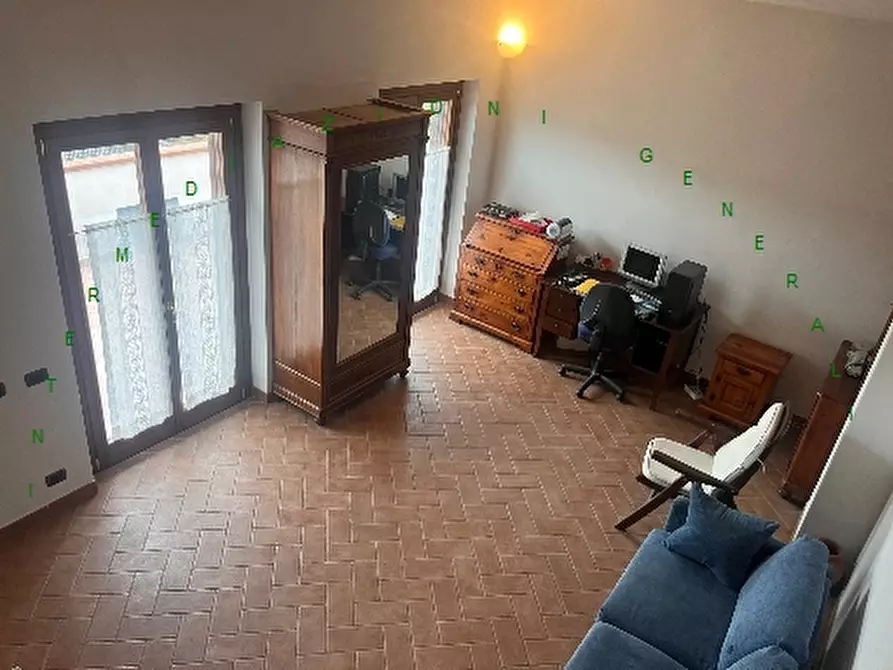 Immagine 19 di Villa in vendita  a Borgo San Lorenzo